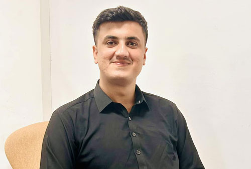 <p>My name is Meer Hamza Khalid, an International student from Pakistan, pursuing a BSc (Hons) Quantity Surveying, awarded by Liverpool John Moores University, UK. Studying here has been a great opportunity, with quality education, strong academic support, and a welcoming environment. Sri Lanka feels like home due to the cultural similarities and friendly people. SLIIT also offers global transfer pathways to Australia, the UK, and Canada, making it an excellent and affordable choice for international students.</p>