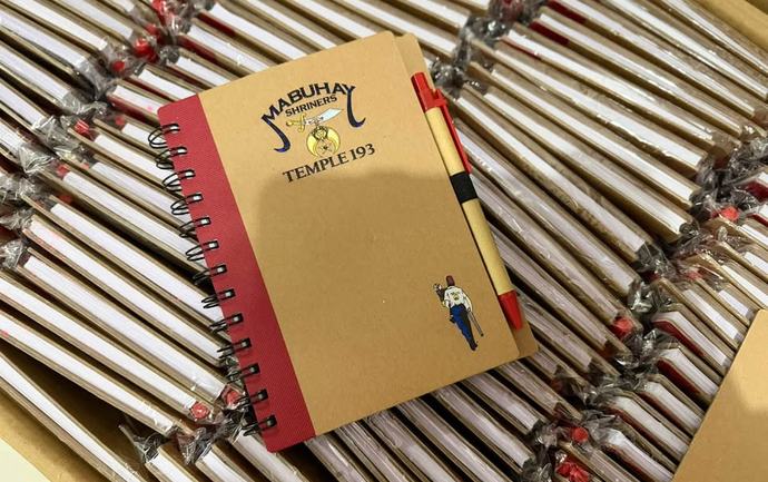 Customized notebook w/pen 1