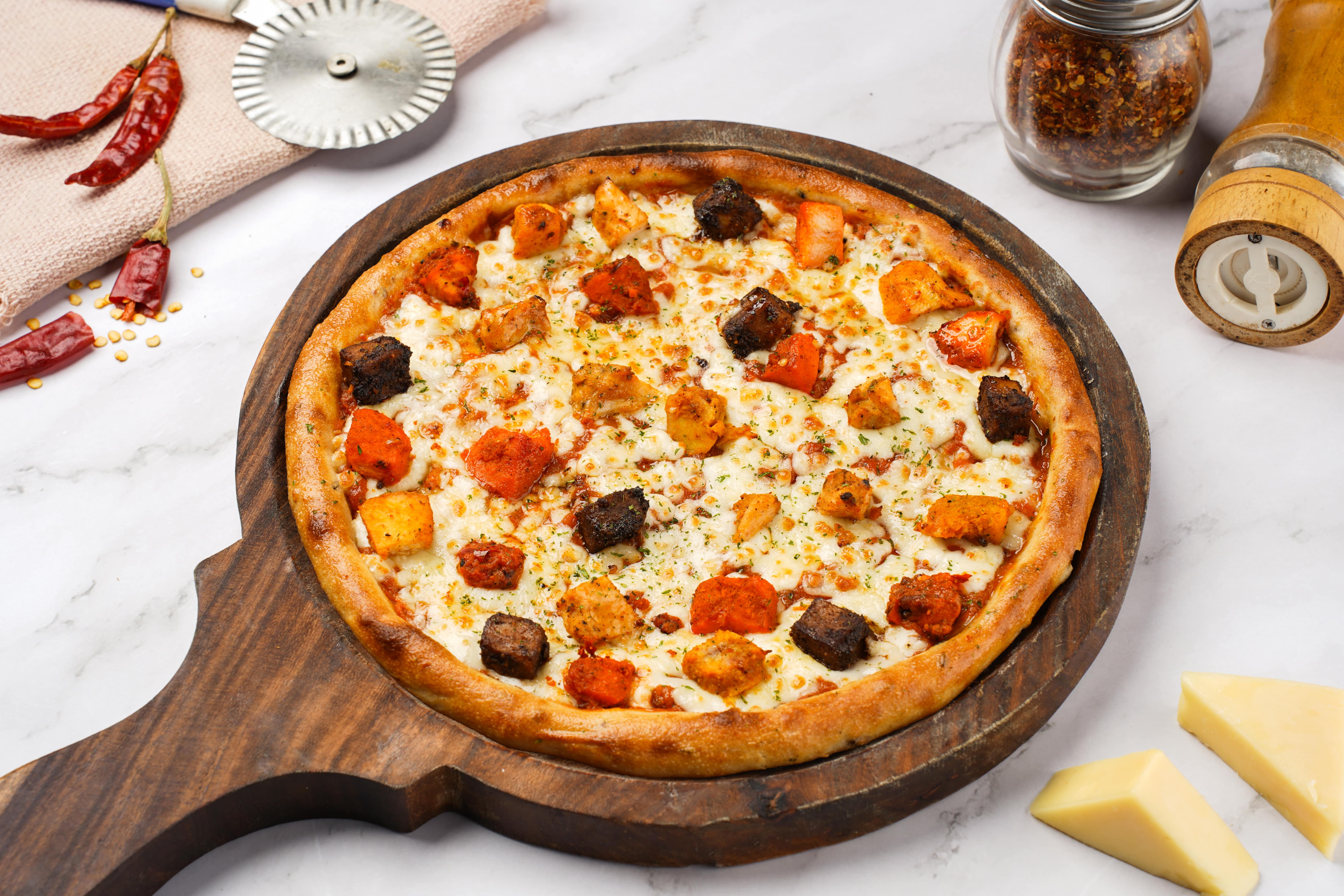 Chicken feast multigrain pizza