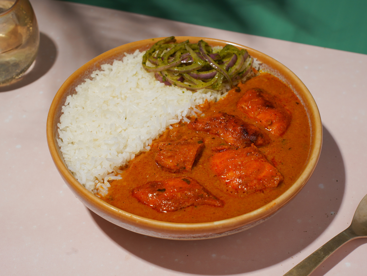Chicken Masala With Steam Rice