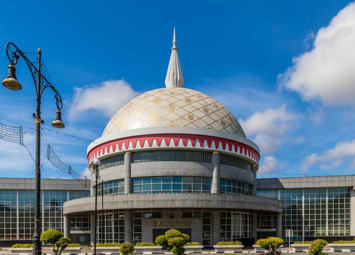 ผลการค้นหารูปภาพสำหรับ พิพิธภัณฑ์รอยัลเรกกาเลีย