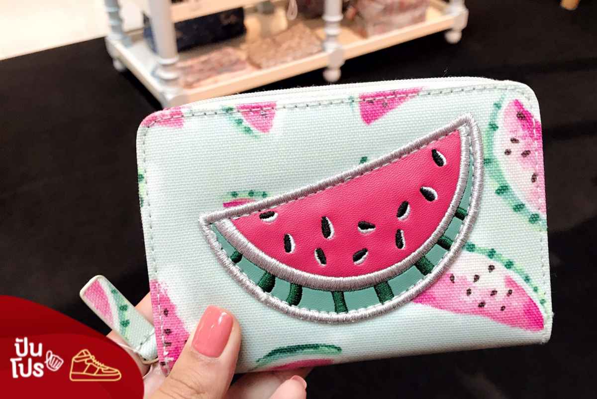 Cath Kidston กระเป๋าสตางค์ Special Watermelons ลดเหลือ 690.- Cath Kidston กระเป๋าสตางค์ Special Watermelons ลดเหลือ 690.-