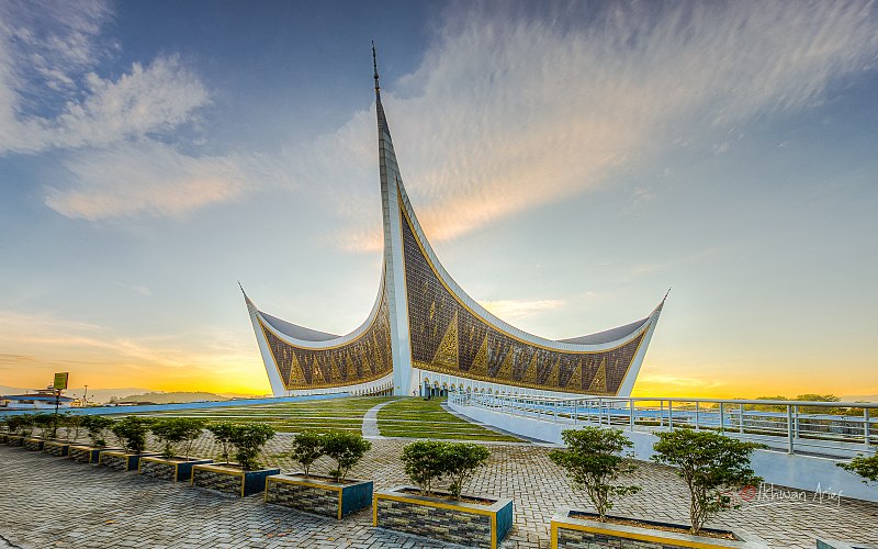 Masjid Unik di Indonesia