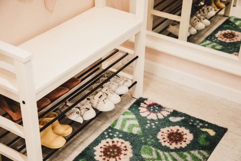 Tips Menyimpan Sepatu