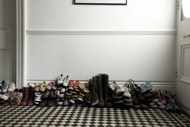Tips Menyimpan Sepatu