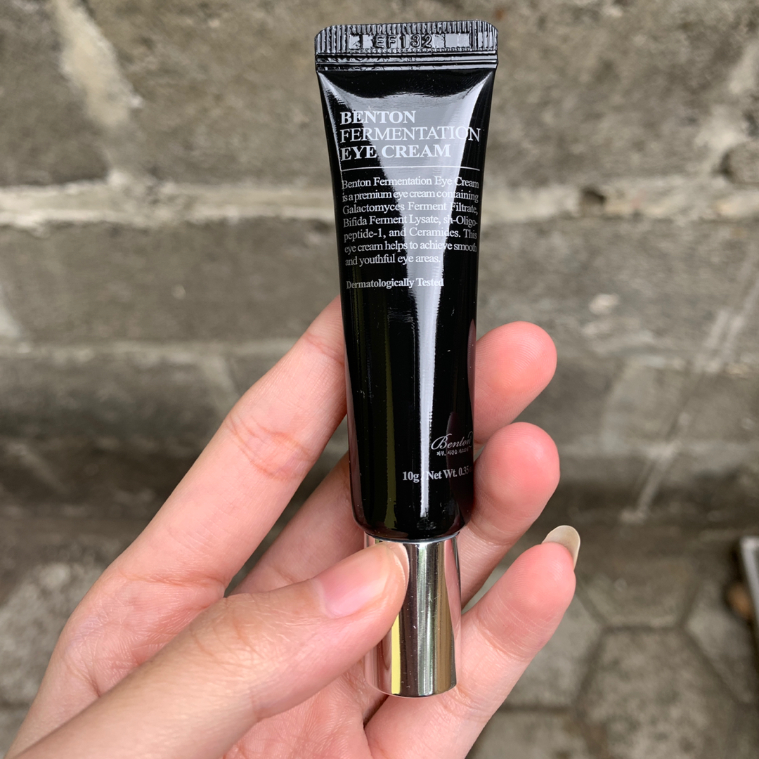 review benton eye cream