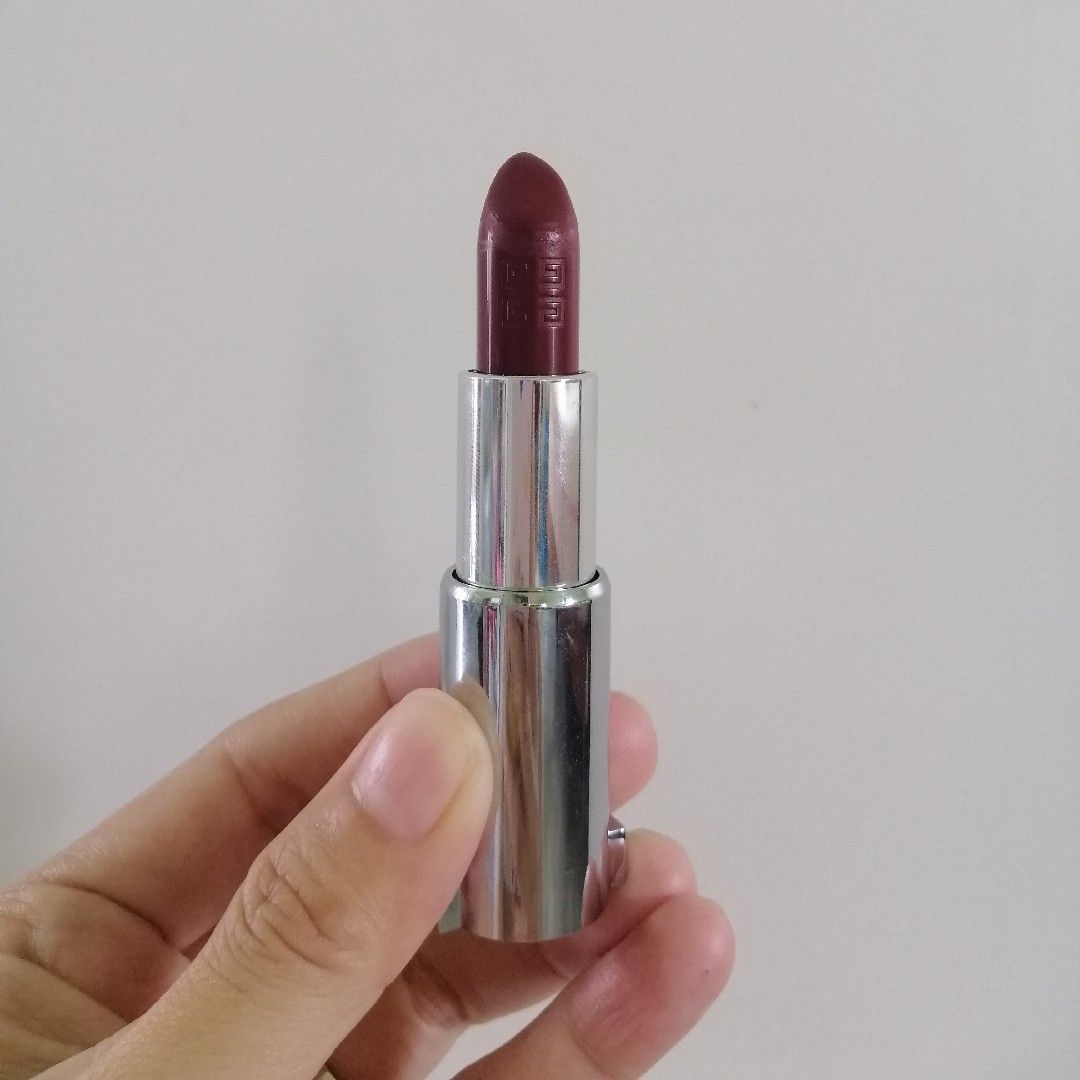 Givenchy Le Rouge Lipstick Beauty Review