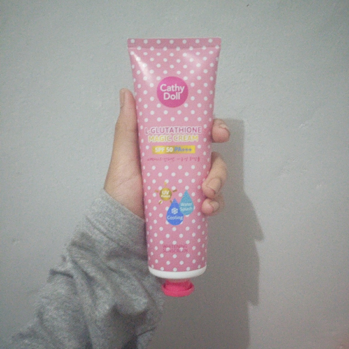 cathy doll l glutathione Cathy Doll WHITENING SUNSCREEN L-GLUTATHIONE MAGIC CREAM SPF 50 PA +++ with  UV Protection, Cooling and Water Splash