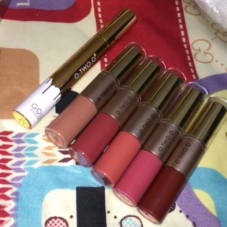 O Two O Instant Oversize Volume Mascara Review Female Daily