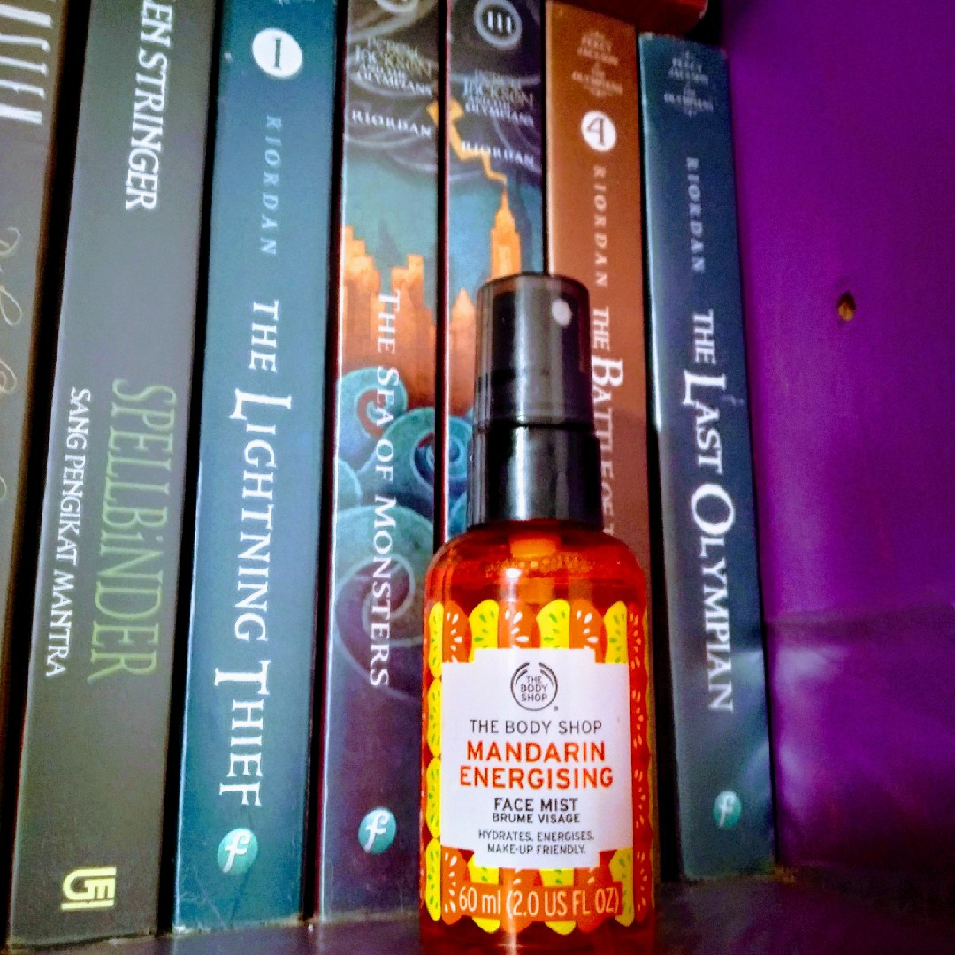 the body shop mandarin energising face mist