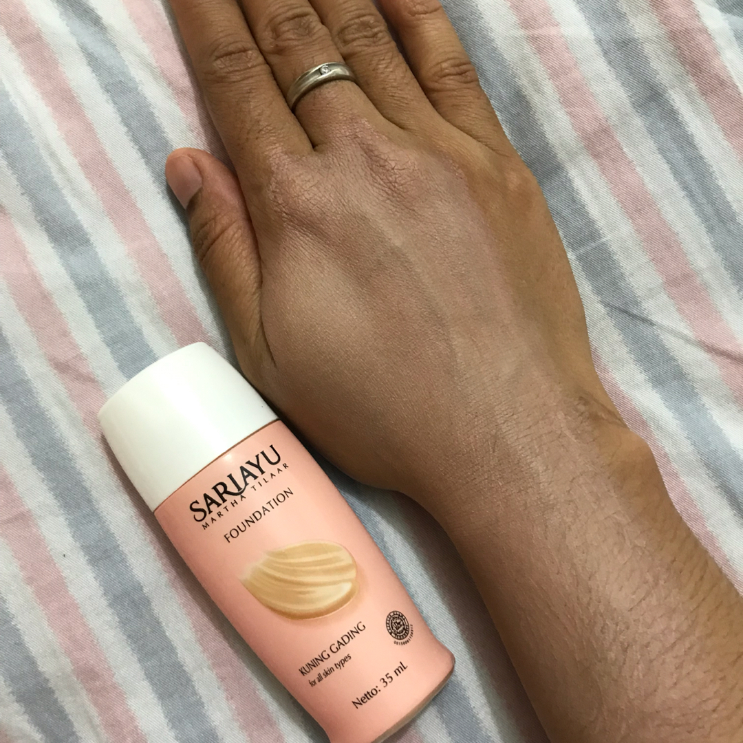 sariayu liquid foundation