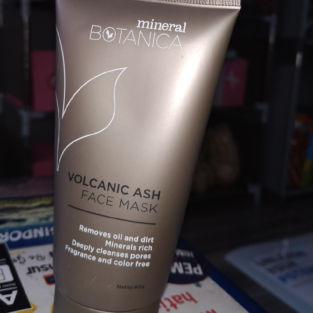Featured image of post Mineral Botanica Volcanic Ash Face Mask