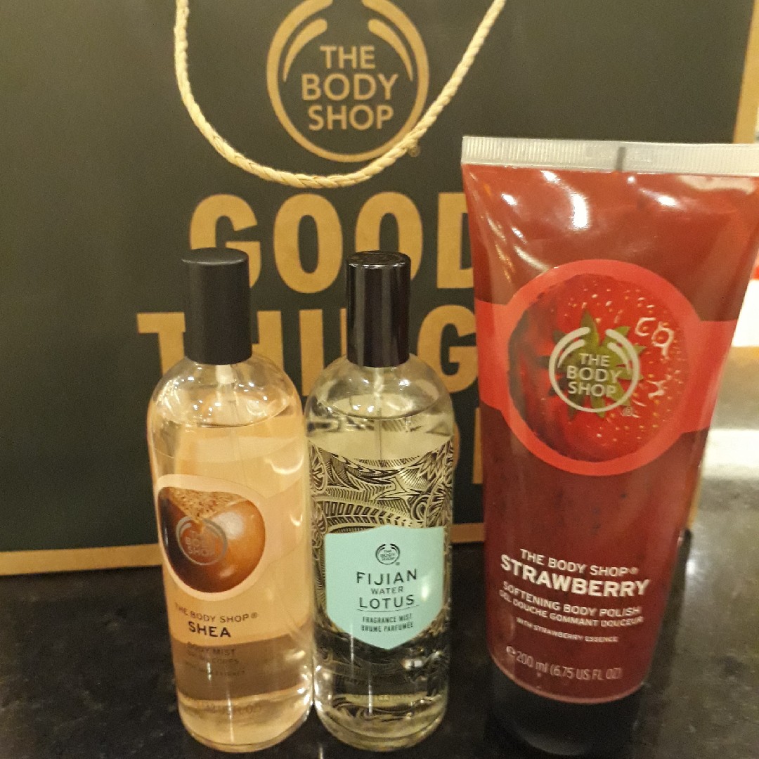 Stroberi Review The Body Shop Strawberry Body Mist The Body Shop