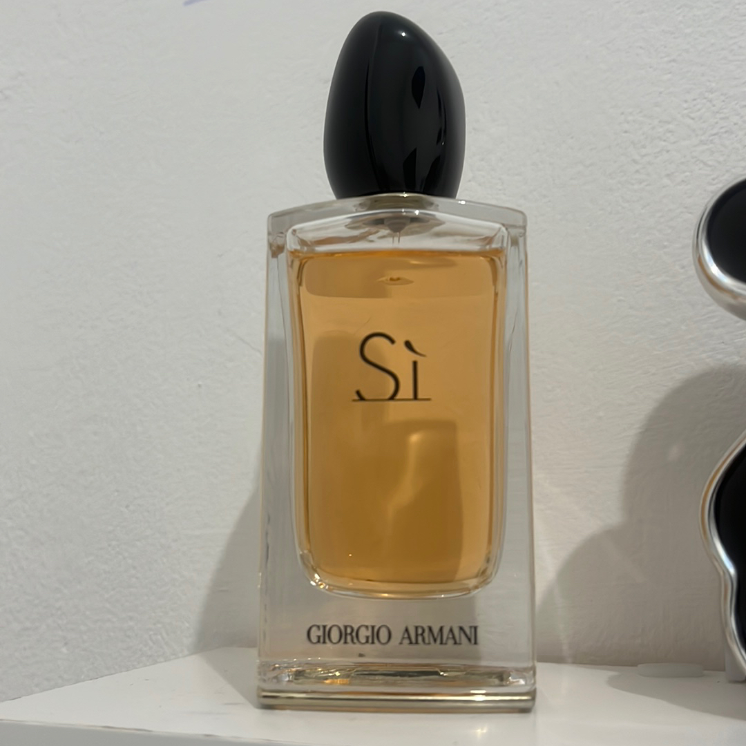 Giorgio Armani Si Eau de Parfum Beauty Review