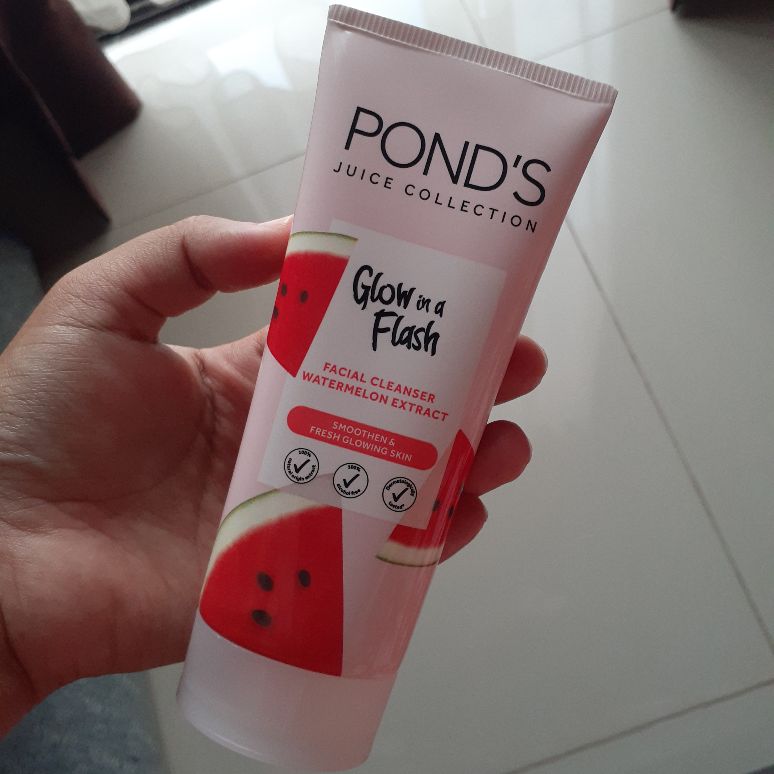 ponds watermelon facial foam