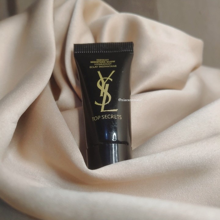Yves Saint Laurent Top Secrets Instant Moisture Glow Beauty Review