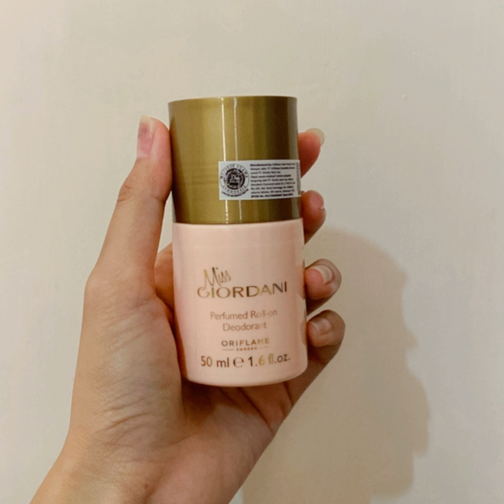 Oriflame Giordani Gold Roll-On Deodorant Beauty Review