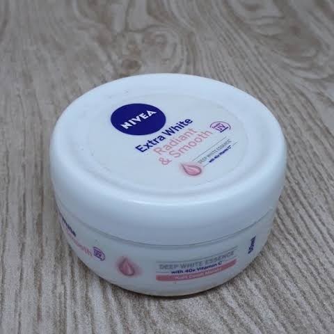 moisturizer nivea extra white radiant and smooth