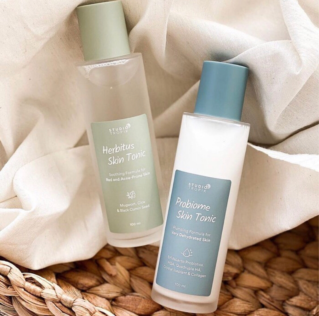 studio tropik herbitus skin tonic