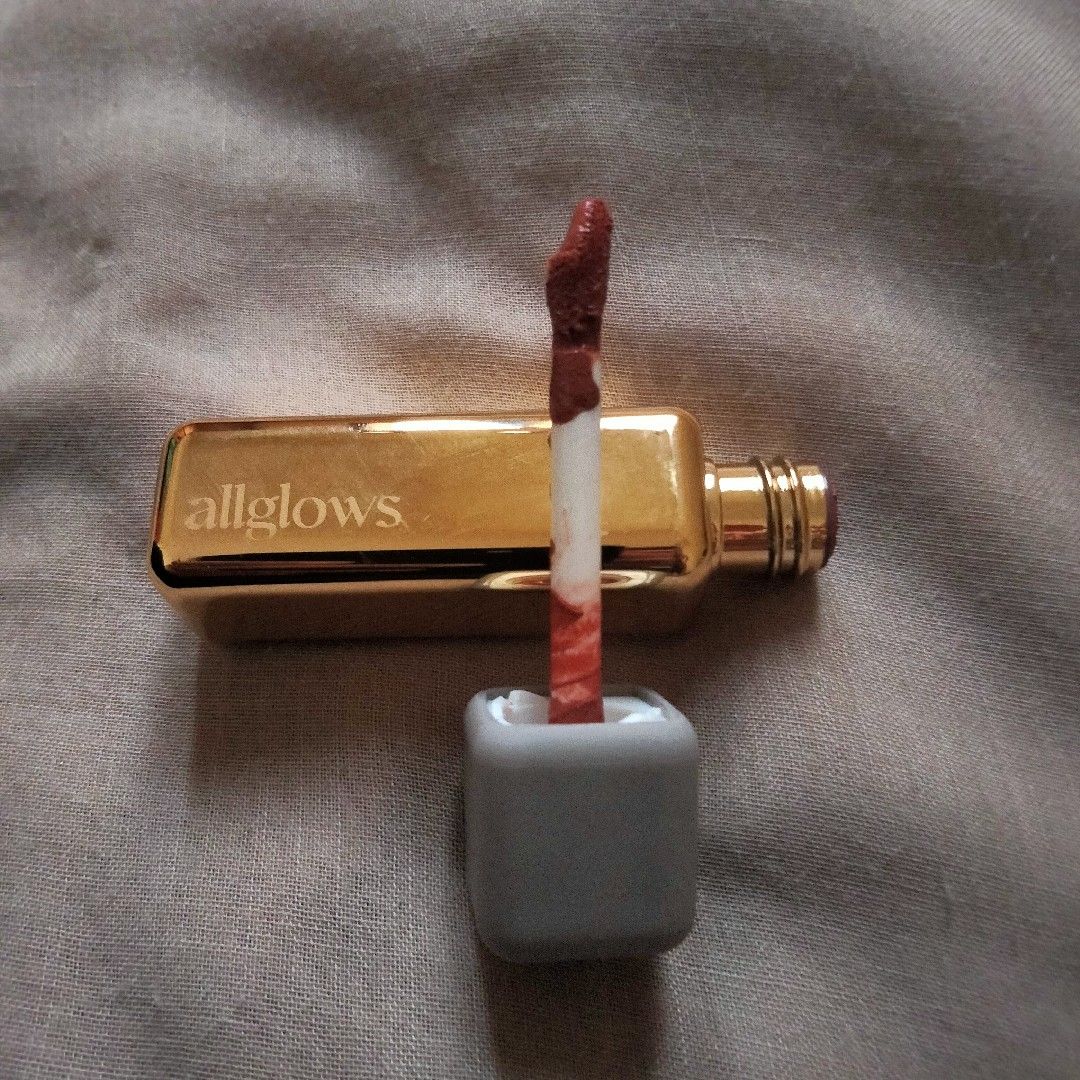 Allglows Shake Lip Pigment imgfdn-f23229fc-d220-4681-90a3-3bd87cad57a6-2474434 2