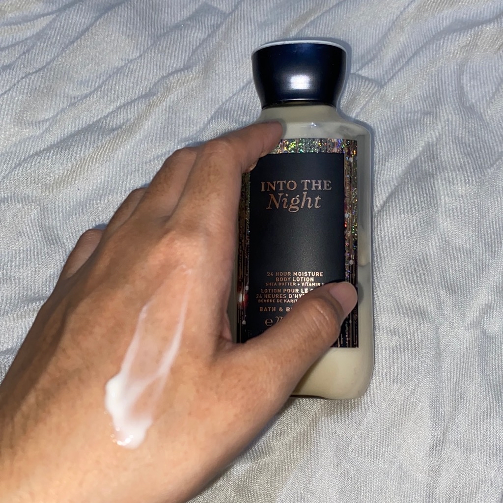 Bath and Body Works Super Smooth Body Lotion imgfdn-f42a98e8-0959-4f38-afec-62a0cd0f26ce-2489908 2