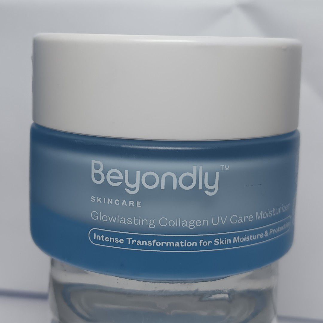 Beyondly Glowlasting UV Care Moisturizer with 5% Niacinamide & Hyaluronic Acid imgfdn-02715812-0249-41a0-9052-adc77825c90a-2554562 2