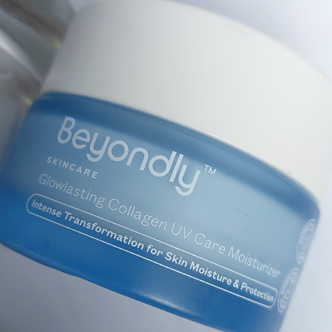 Beyondly Glowlasting UV Care Moisturizer with 5% Niacinamide & Hyaluronic Acid imgfdn-758c85d1-a552-47ec-abad-b9e0ff677ce6-2554562 1