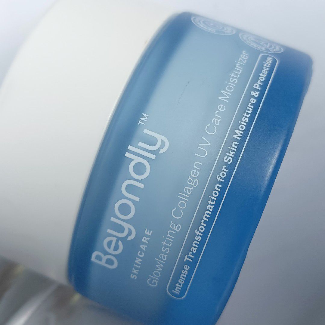 Beyondly Glowlasting UV Care Moisturizer with 5% Niacinamide & Hyaluronic Acid imgfdn-f23394d9-8609-44d2-8fe3-881b4a1c7359-2554562 4