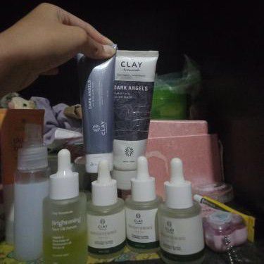 Clay Botanicals Brightening Face Oil Serum imgfdn-52e33dde-a9b6-45df-8753-7947f1d2bce6-2489173 1