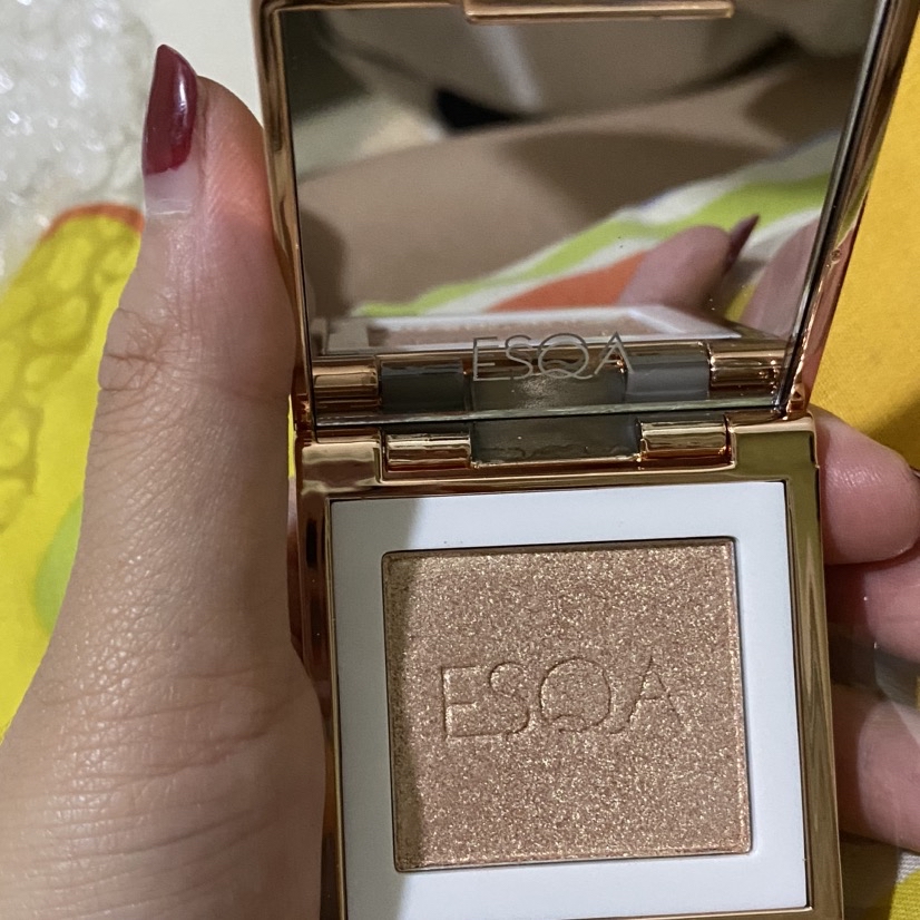 ESQA Highlighter Beauty Review