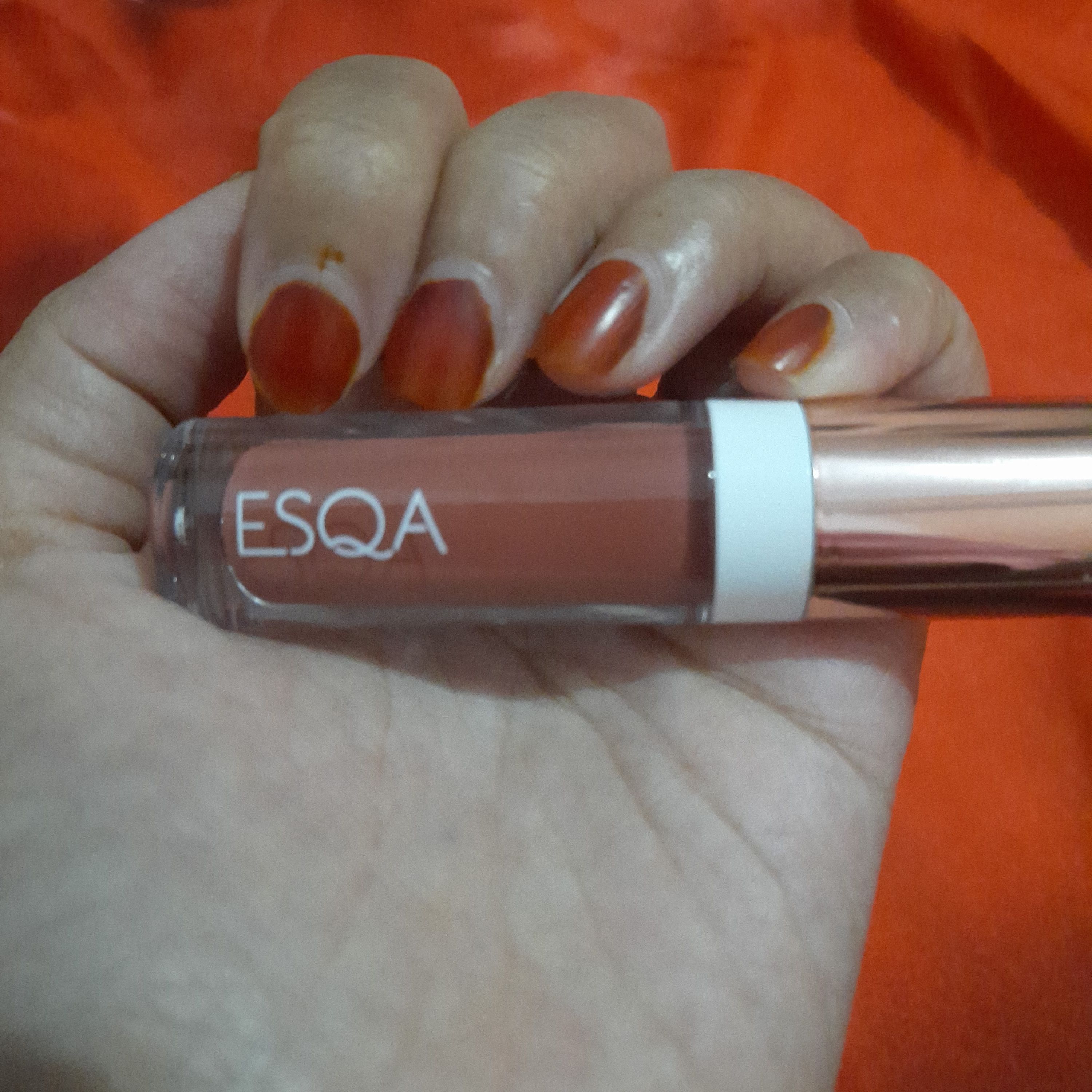 ESQA Lip Gloss Beauty Review