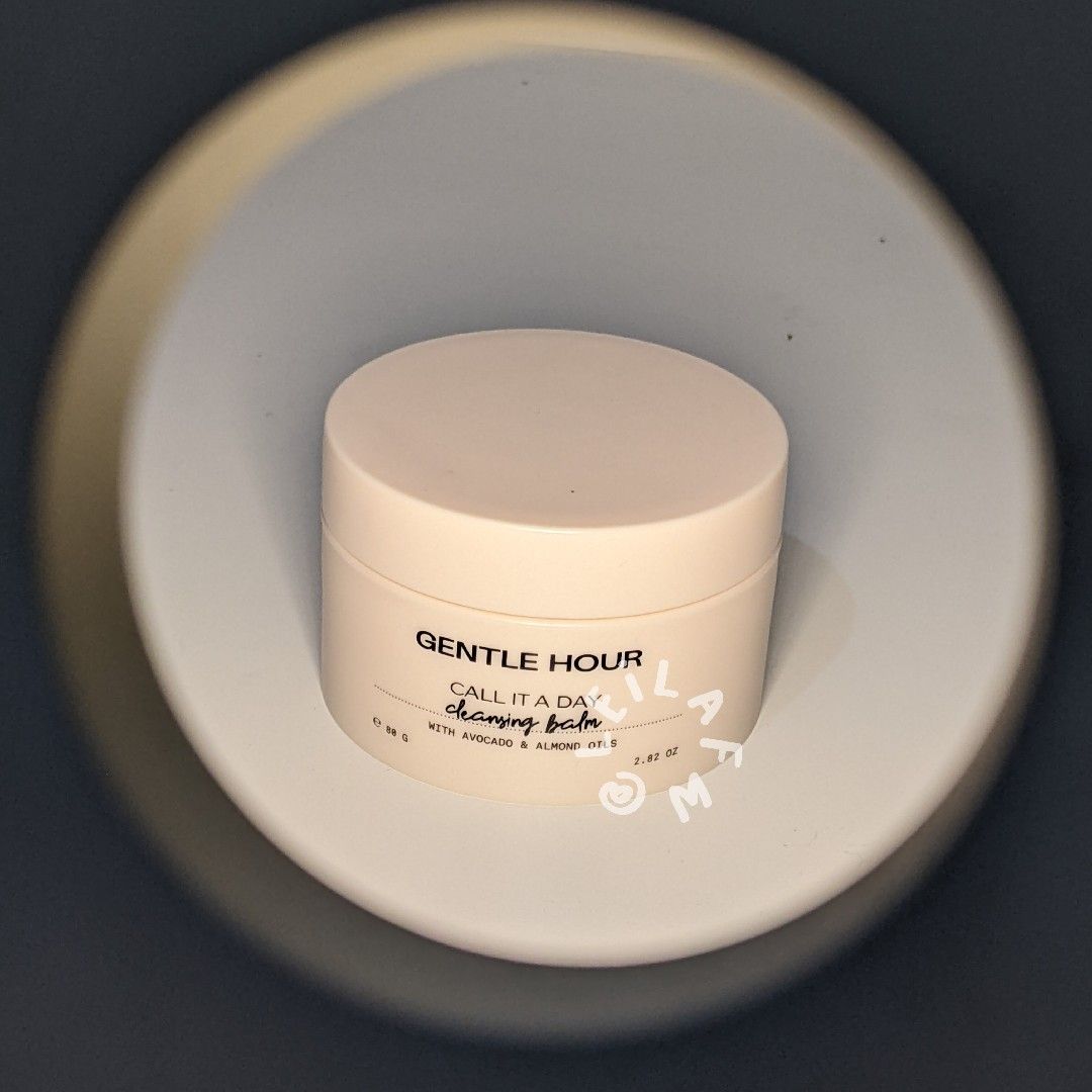 Gentle Hour Call It a Day Cleansing Balm imgfdn-85e3505d-e84a-49e5-b359-6faee43e80e4-2507064 4