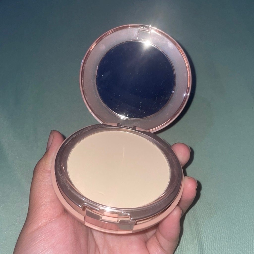 Instaperfect Matte Fit Powder Foundation imgfdn-c9846814-7add-40ab-bbef-834e8f41fecd-2536977 2