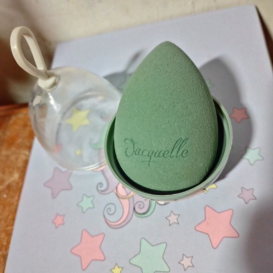 Jacquelle EggGang Beauty Blender imgfdnrev-46dd4dc2-a362-4a1d-adb9-1709a3b1e4e0-2418693 2