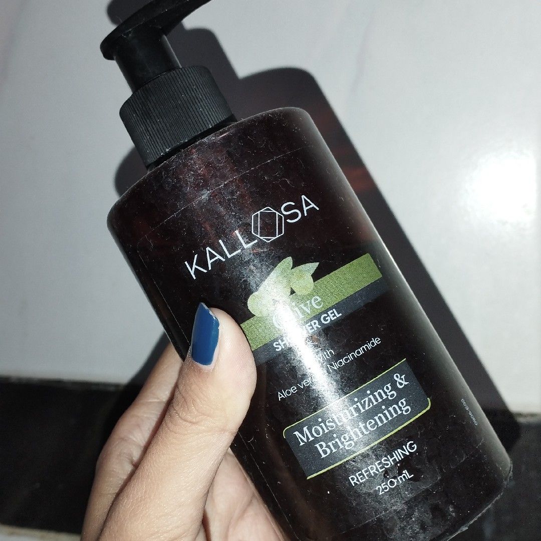 Kallosa Olive Shower Gel imgfdn-acb67673-7455-431b-9f5b-3139f3bd836d-2476102 1