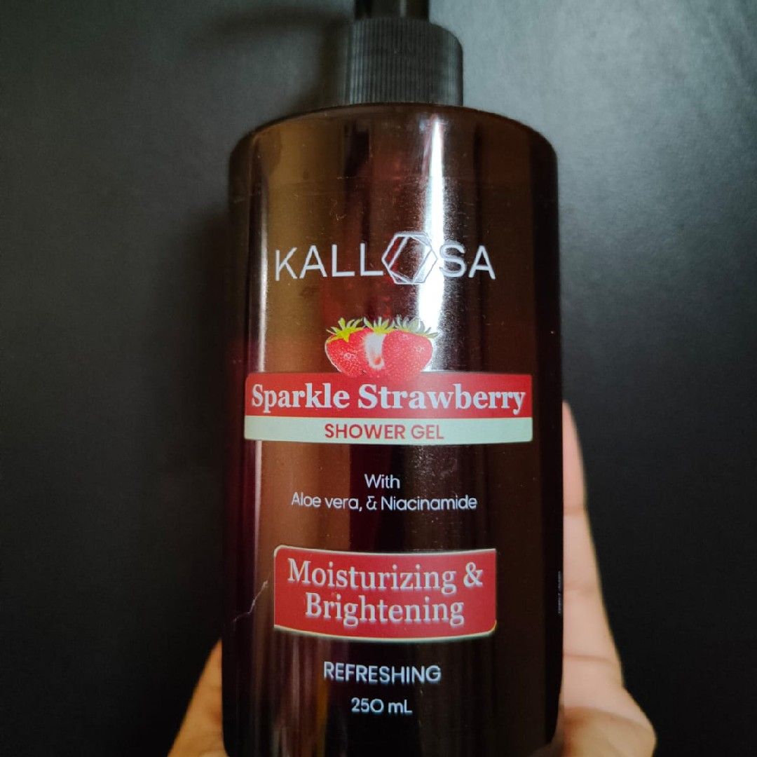 Kallosa Sparkle Strawberry Shower Gel imgfdn-932d60e8-deb4-487a-b79f-d6d9f907c0ce-2491092 1
