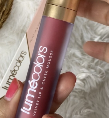 Lumecolors Velvet Lip and Cheek Mousse 221209 149 1