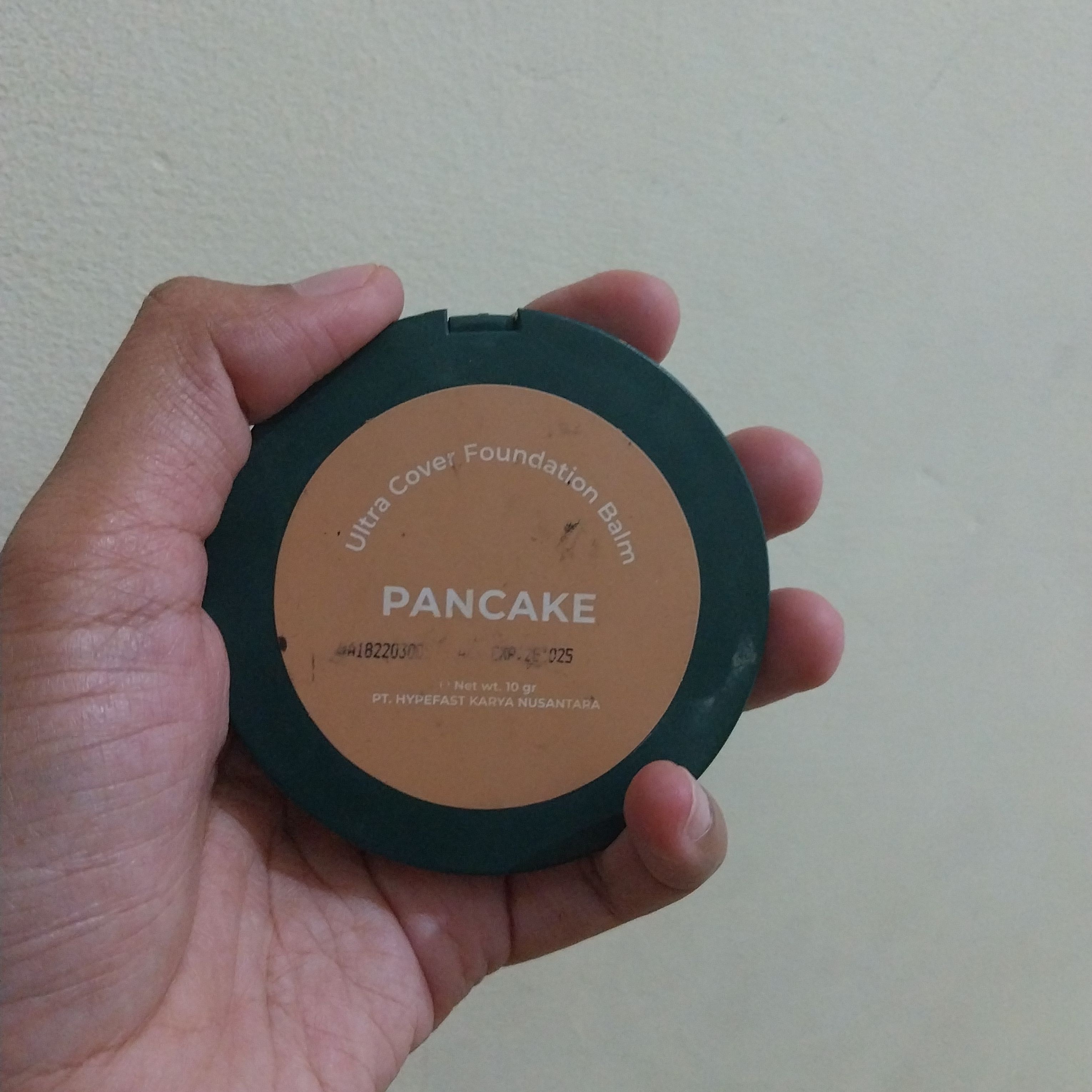 Luxcrime Ultra Cover Foundation Balm imgfdnrev-c68b1726-8768-4c8d-a98e-b3a8ed890c9d-2405893 1