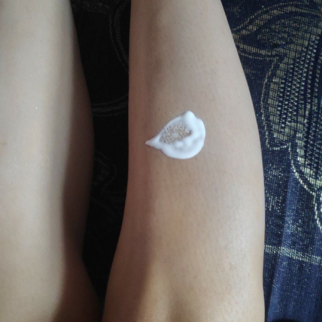 M'aycreate Isolation Protection Body Cream imgfdn-05e32dde-8e41-4399-83d9-7f3b154536ac-2515683 4