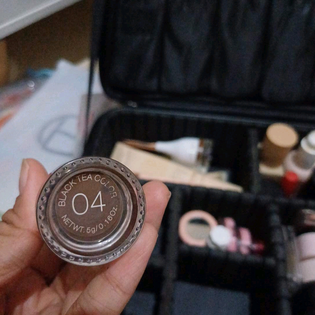 O.TWO.O O.TWO.O Eye Brow Pencil imgfdn-1a861d6f-15e0-49f8-b318-43b65dd22e06-2571315 1