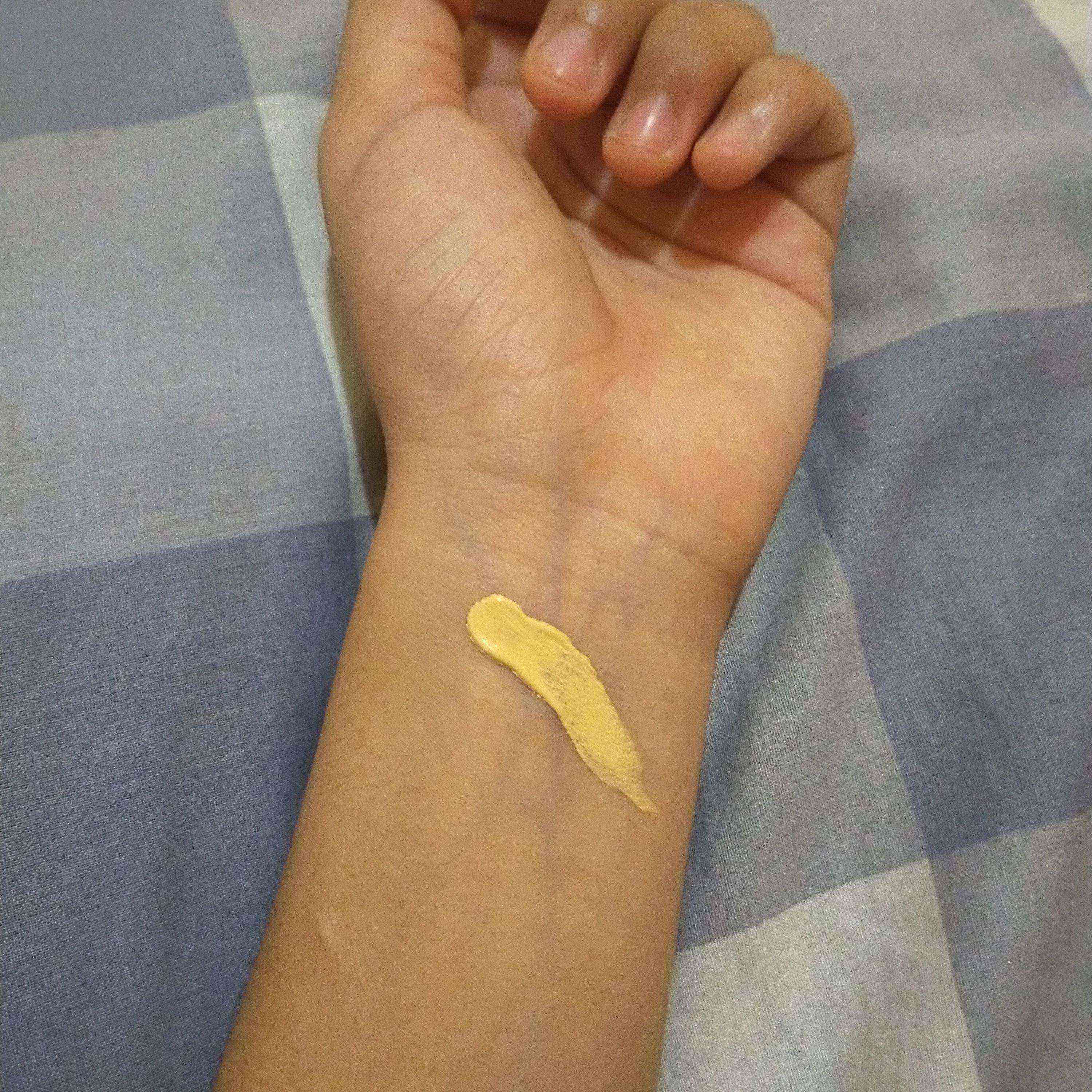 OMG Coverlast Liquid Foundation Beauty Review