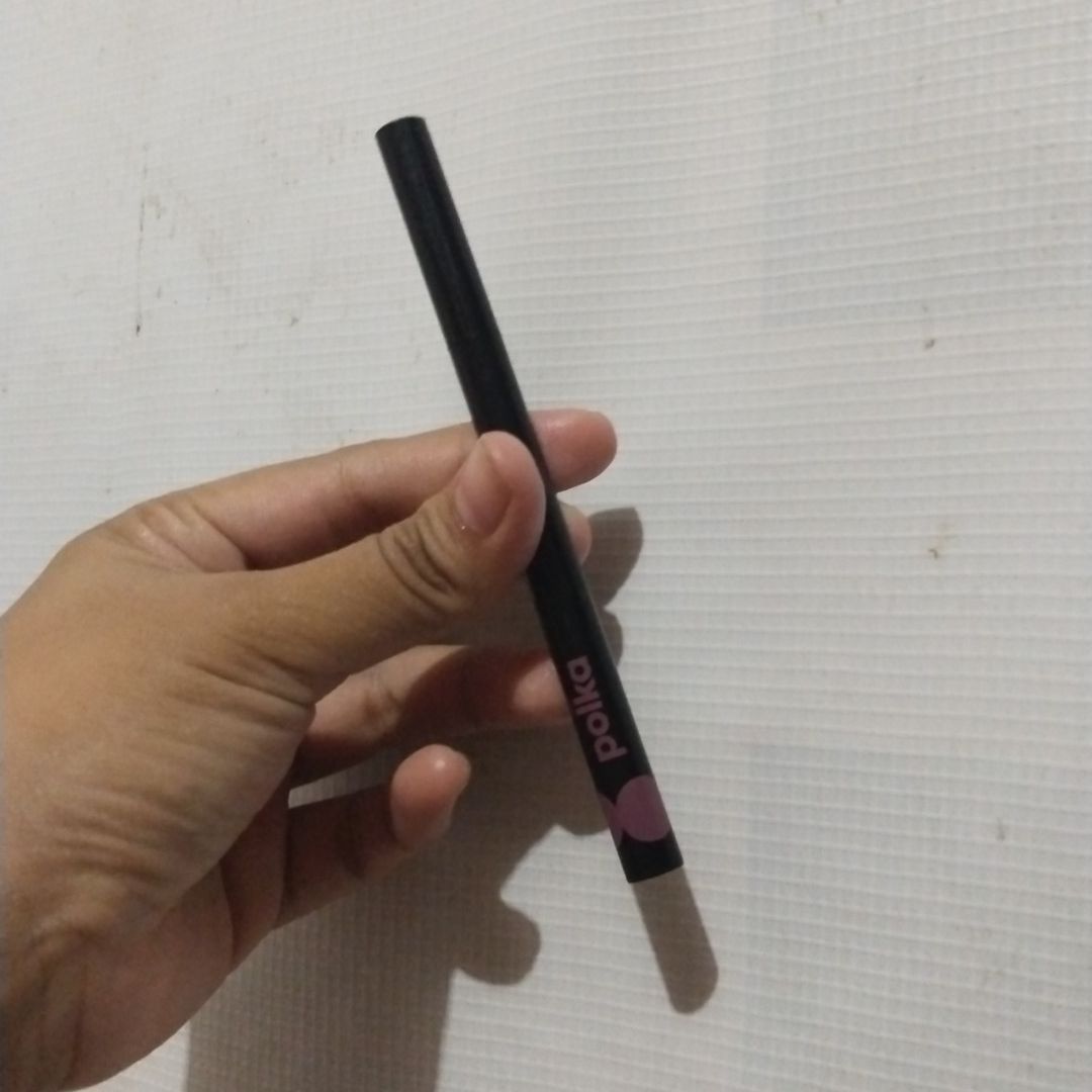 Polka Cosmetics Intense Color Liquid Eyeliner imgfdn-10dcec37-9305-4c17-9ab9-b008d842b96c-2507398 1