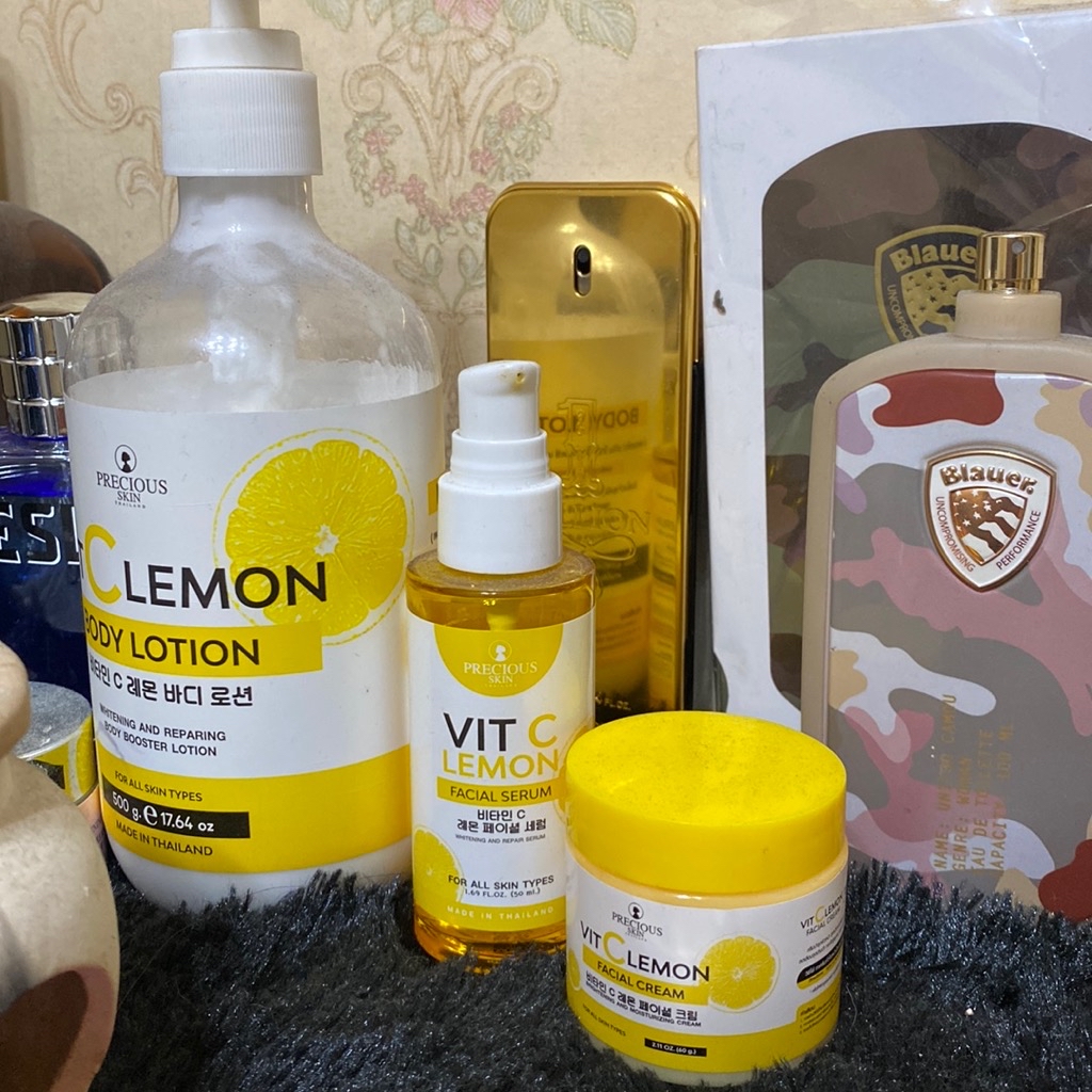 Precious Vit C Lemon Body Lotion imgfdn-60a5d09d-32b6-48d1-8d7f-f86c558346de-2461541 2