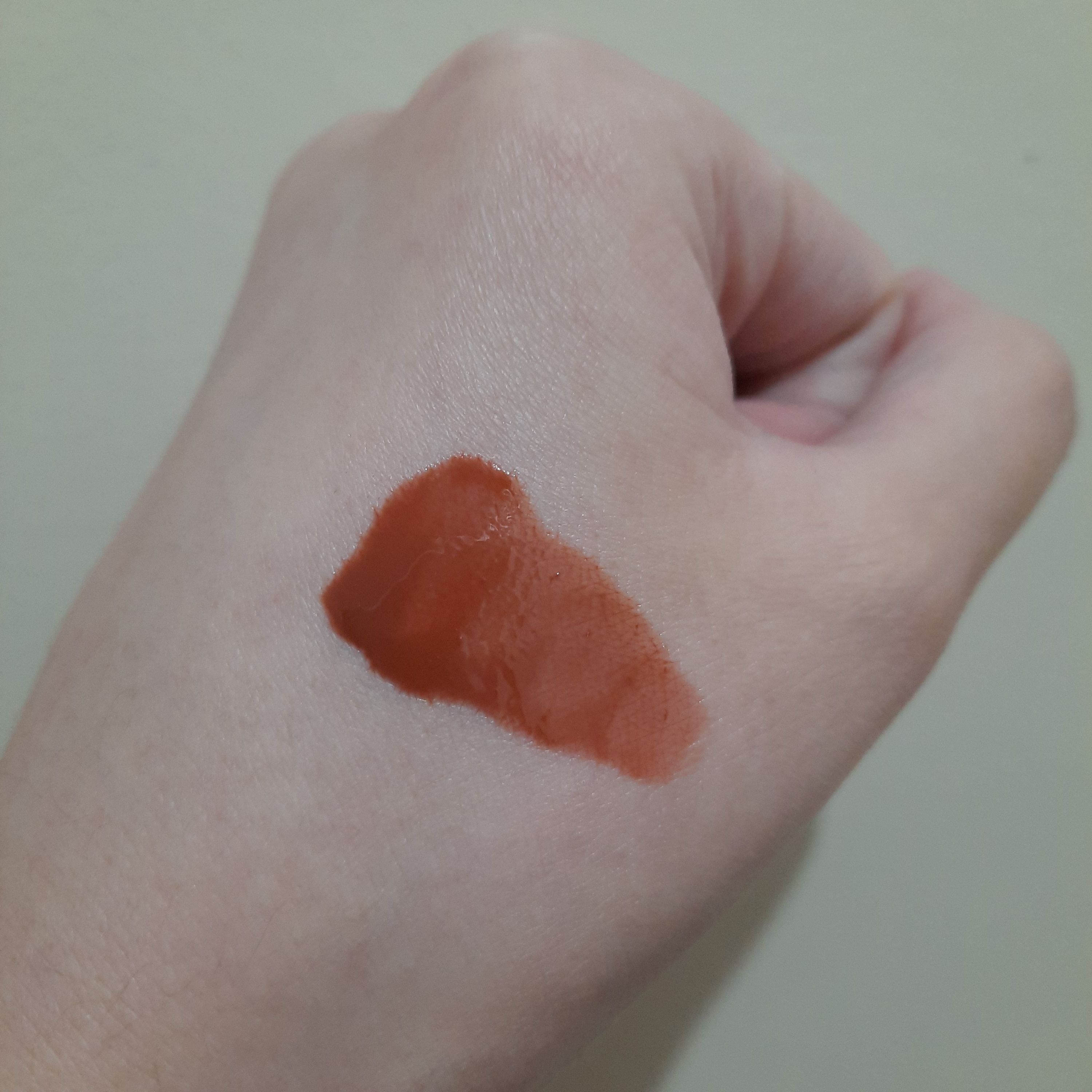 Raine Beauty Lipslick Tinted Oil imgfdn-81e236fb-ce79-4665-a636-efa7501e83d0-2479040 1