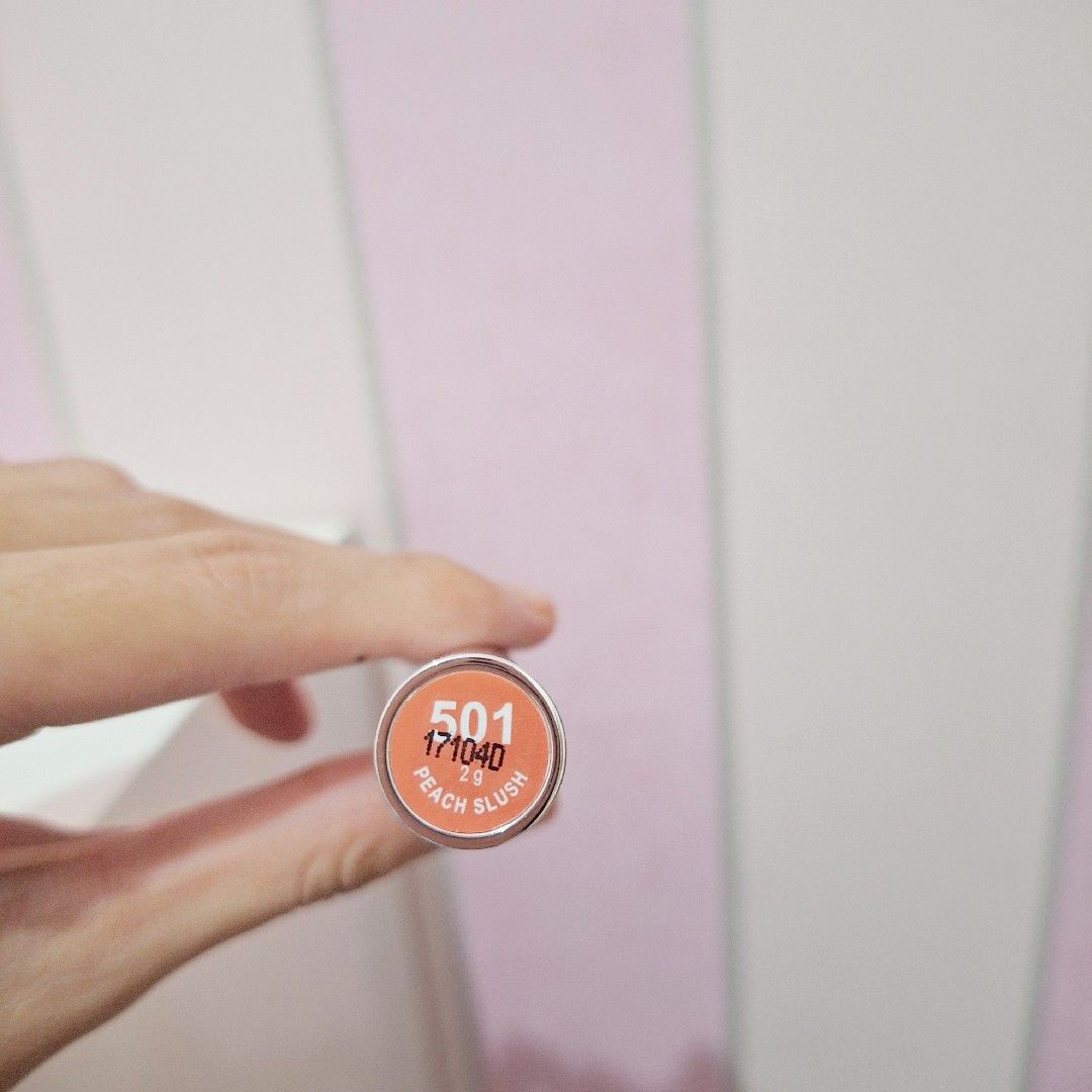 Red-A Lip Glo Color Balm imgfdn-a4958fb8-273d-4bc2-96d2-efe157441f37-2530229 1