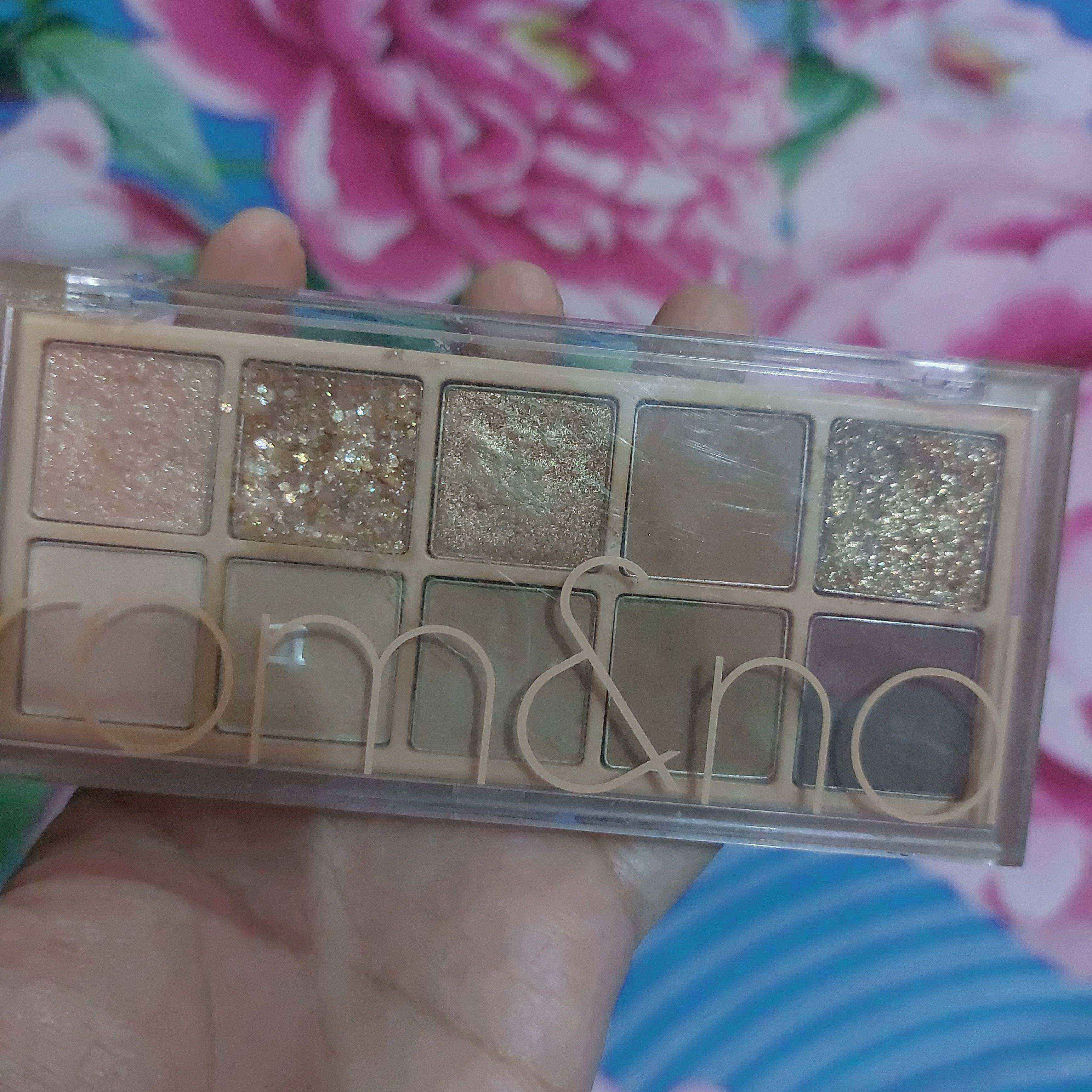 Romand Better than Palette 221127 37 1