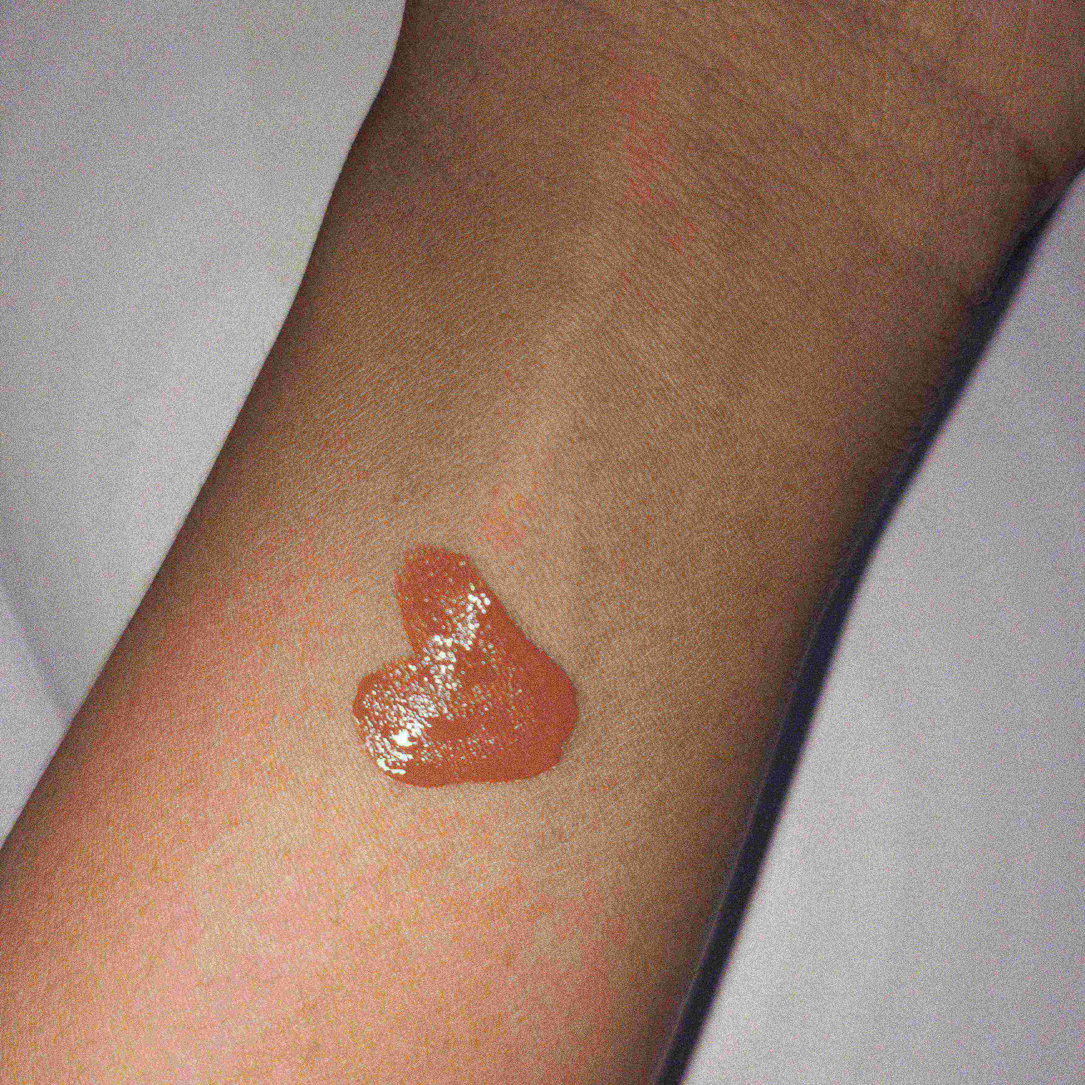 Salsa Cosmetic Dynamatte Lip Cream imgfdn-befcfc6c-bbbf-4b08-8720-0630b8e359a7-2537178 2