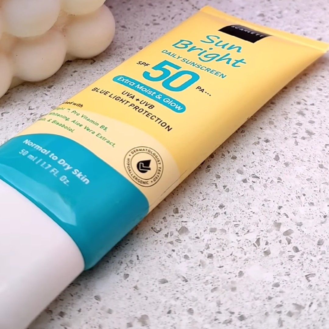 Scarlett Scarlett Sun Bright Daily Sunscreen SPF 50 PA+++ - Beauty Review