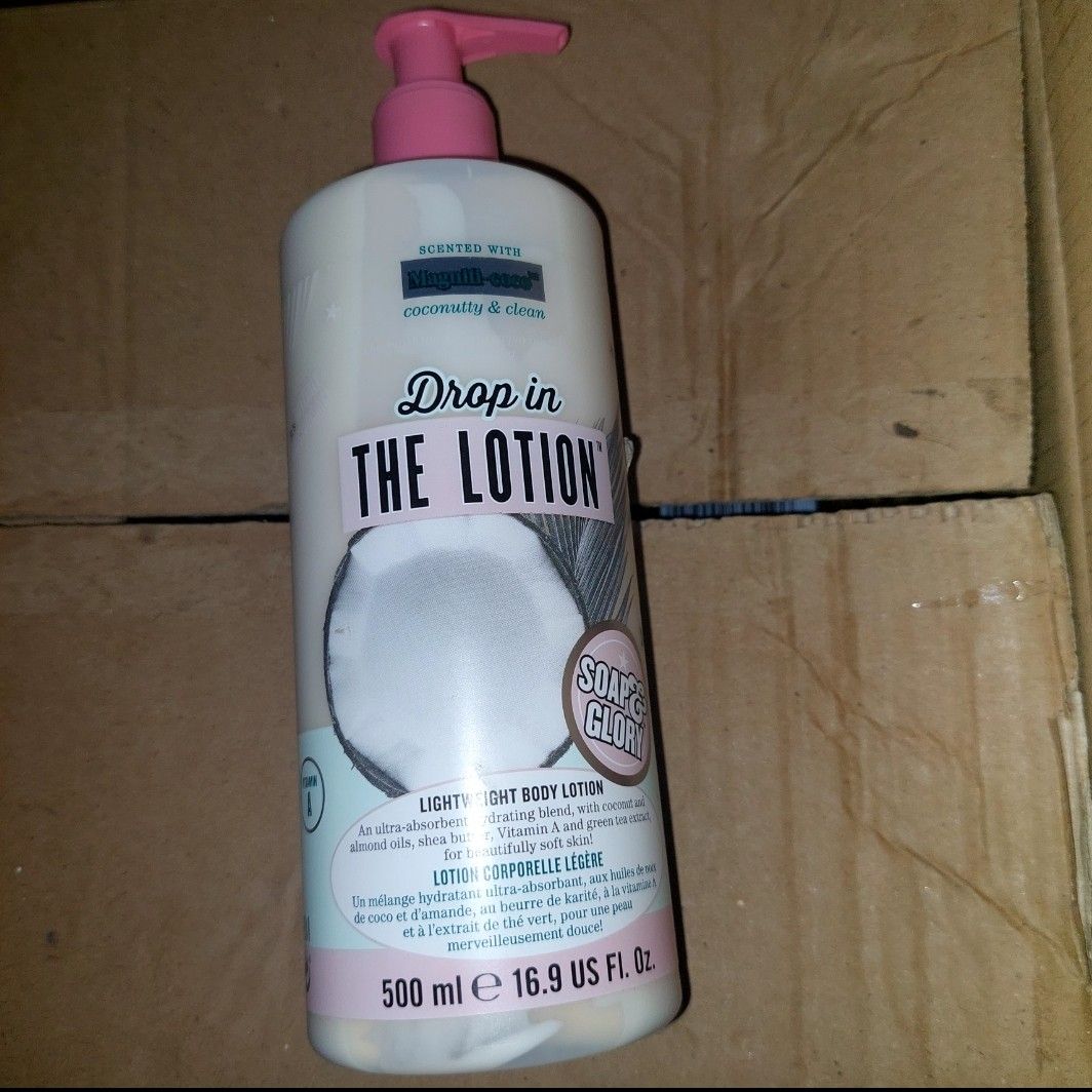Soap & Glory Soap & Glory Magnifi-Coco Drop In The Lotion imgfdn-707b6f88-de4c-4e5f-81cd-7b564924dc00-2553560 1