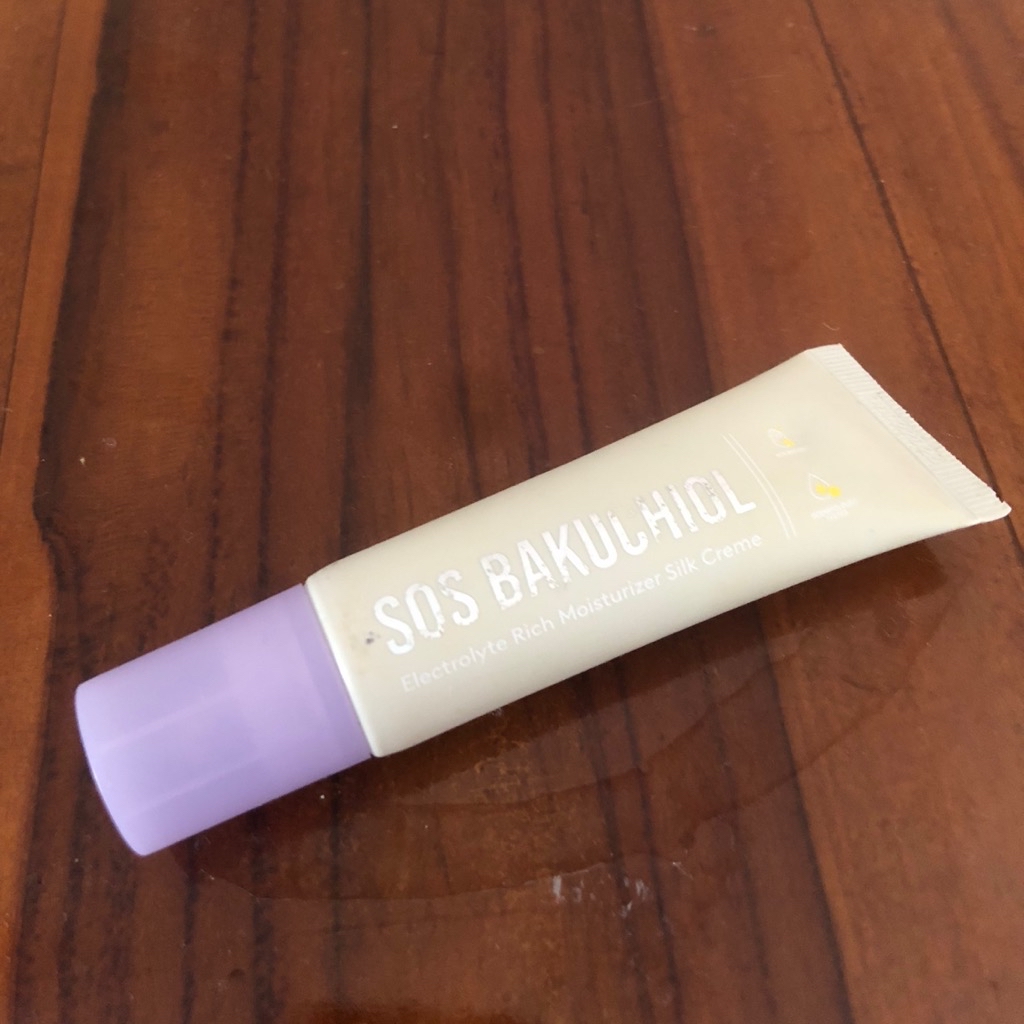 Somethinc SOS Bakuchiol Electrolyte Rich Moisturizer Silk Creme imgfdn-91d1cd4b-a616-4395-964e-72a28258eba4-2435547 1
